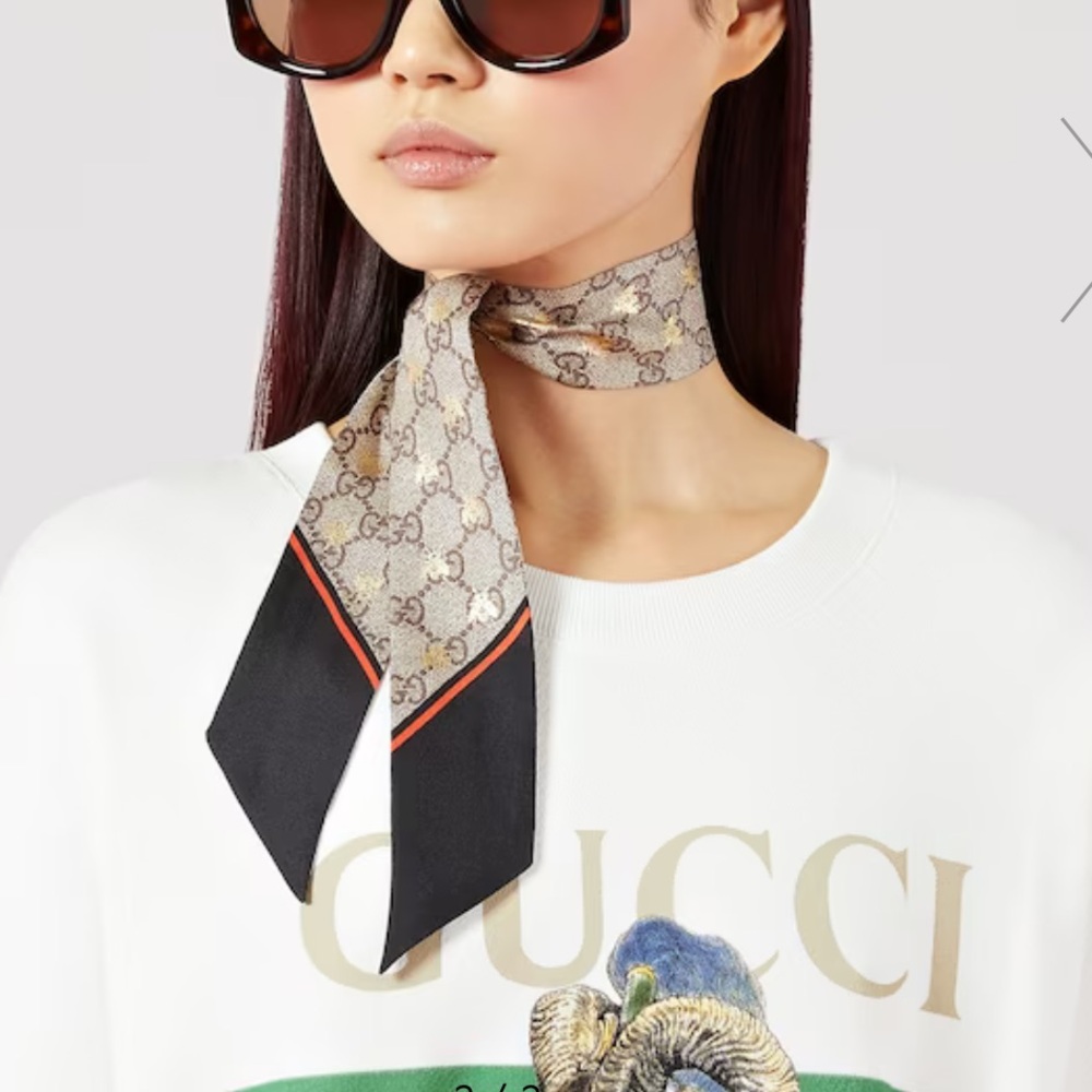 Gucci GG Bees Silk Neck Bow